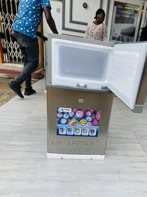 Extremely Durable Pearl Table Top Refrigerator(Pf-10t).