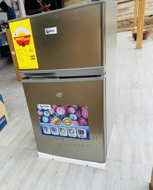 Grab Pearl PF-10T Table Top Refrigerator for Less