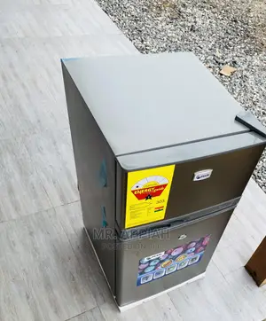 Long Lasting Pearl Pf-10t Table Top Refrigerator(Dark Gray)