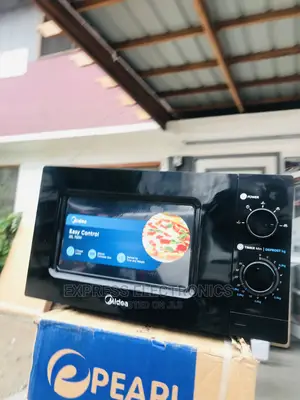 Midea Microwave MM720CFB