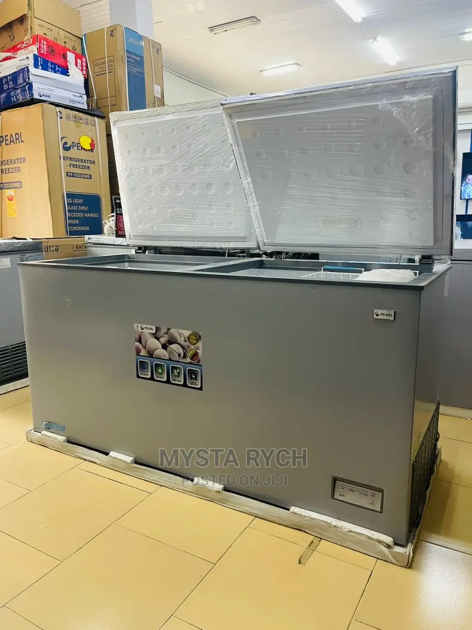Pearl PCF 610 Chest Freezer