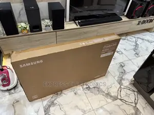 Enjoy With Bluetooth Samsung UHD Smart Glossy 50”Su7172