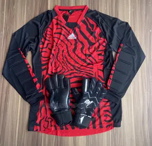 Original Goalkeepers Set at Cool Price