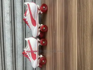 Original Roller Skating Shoes at Cool Price