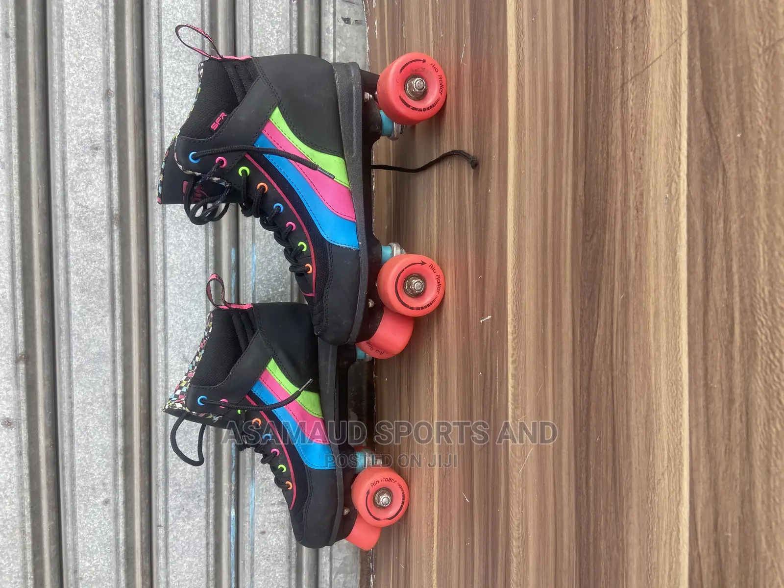 Original Roller Skating Shoes at Cool Price