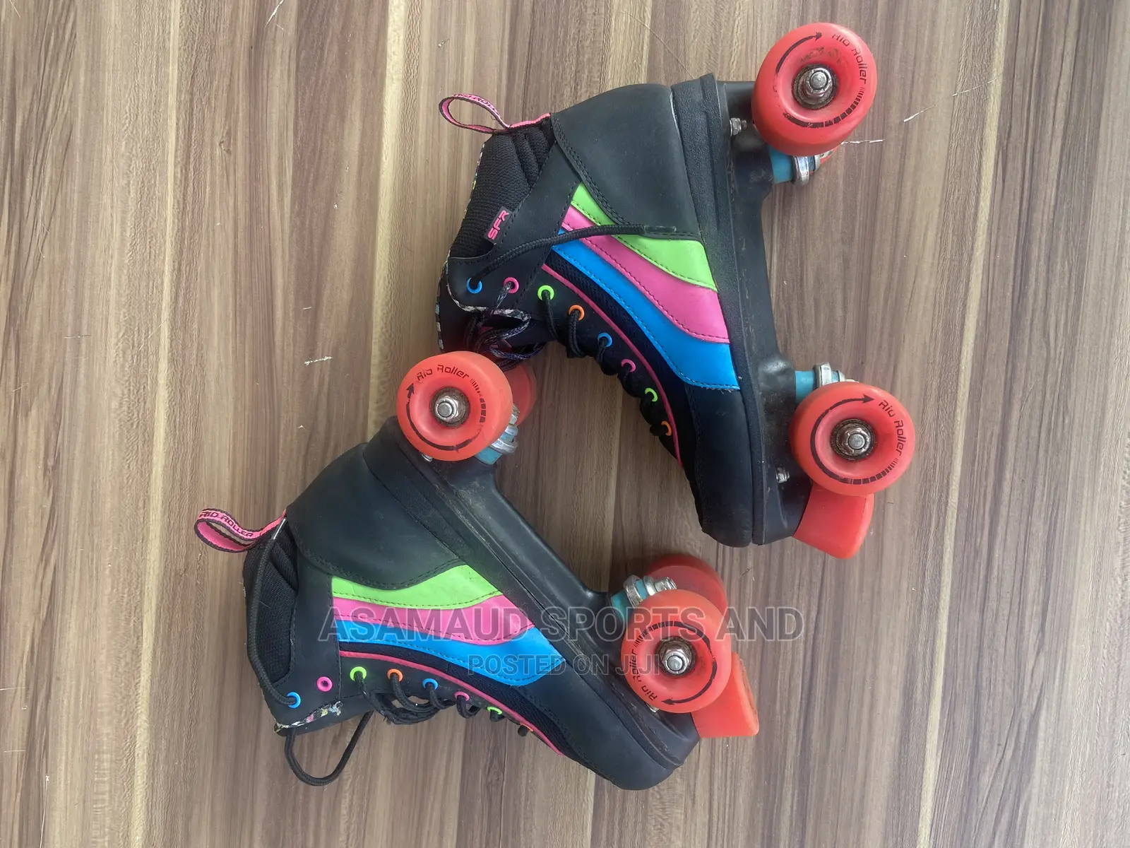 Original Roller Skating Shoes at Cool Price