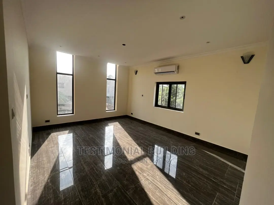 5bdrm House in Testimonial Building, East Legon for sale