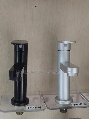 Modern Washbasin Single Handle Basin Tap