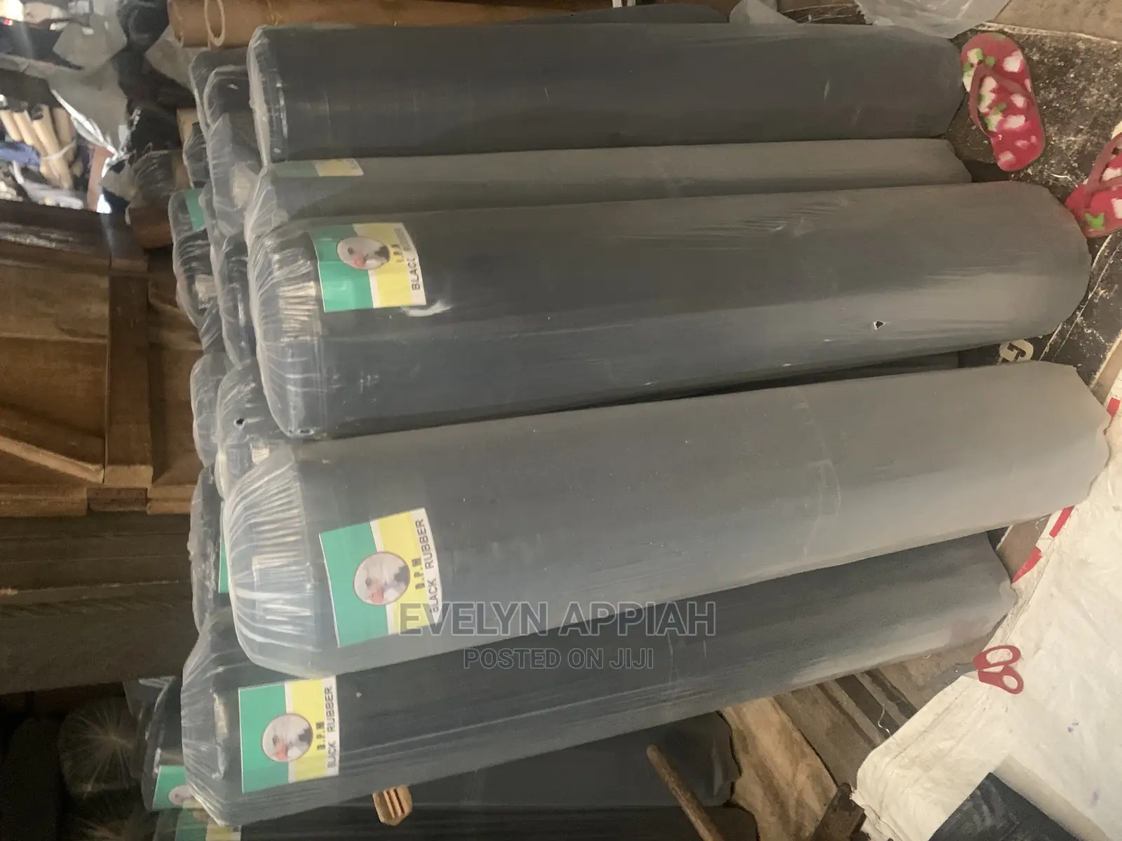 Concrete Black Rubber