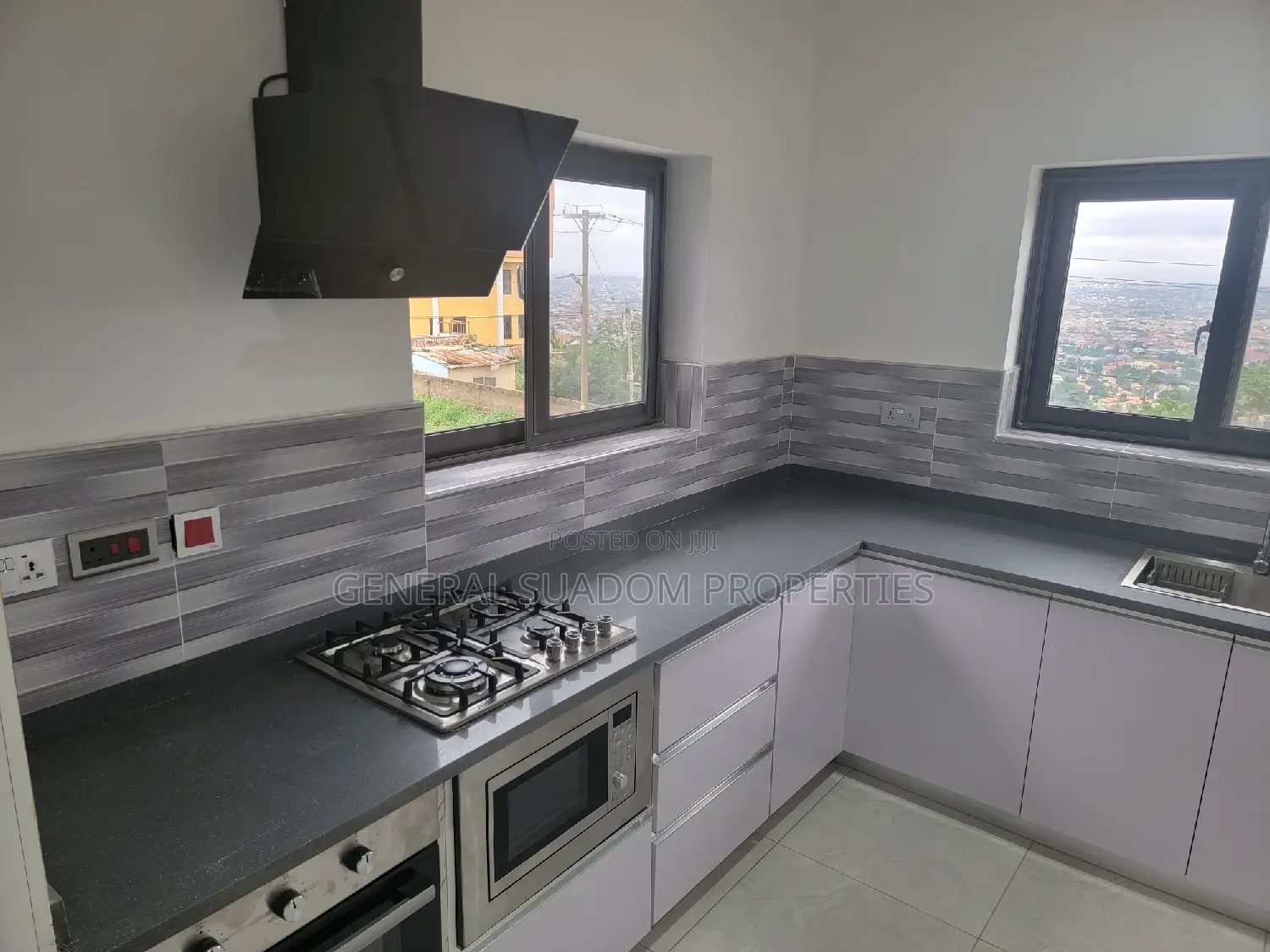 2bdrm Apartment in Suadom Properties, Baatsona Total for rent