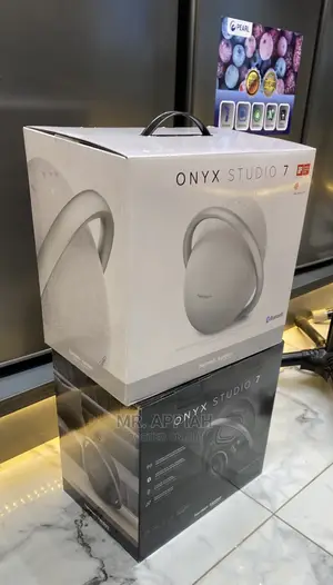 Classic Harman Kardon Onyx 7 Bluetooth Speaker 