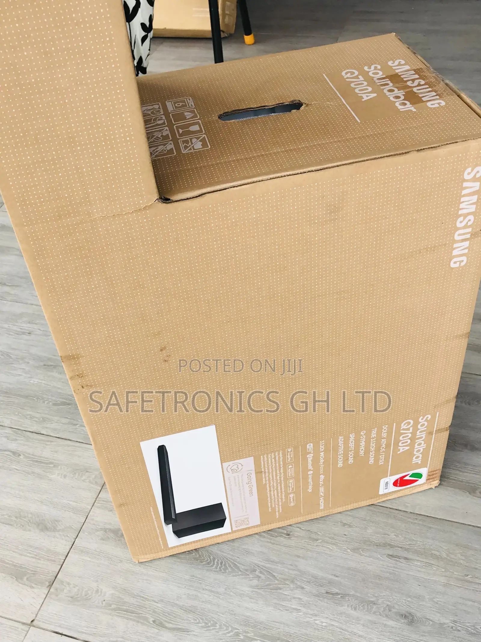 Adjustable Bluetooth Wireless Speaker HW-Q700A Samsung