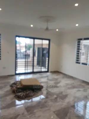 2bdrm Duplex in Ben Properties, Dome for rent