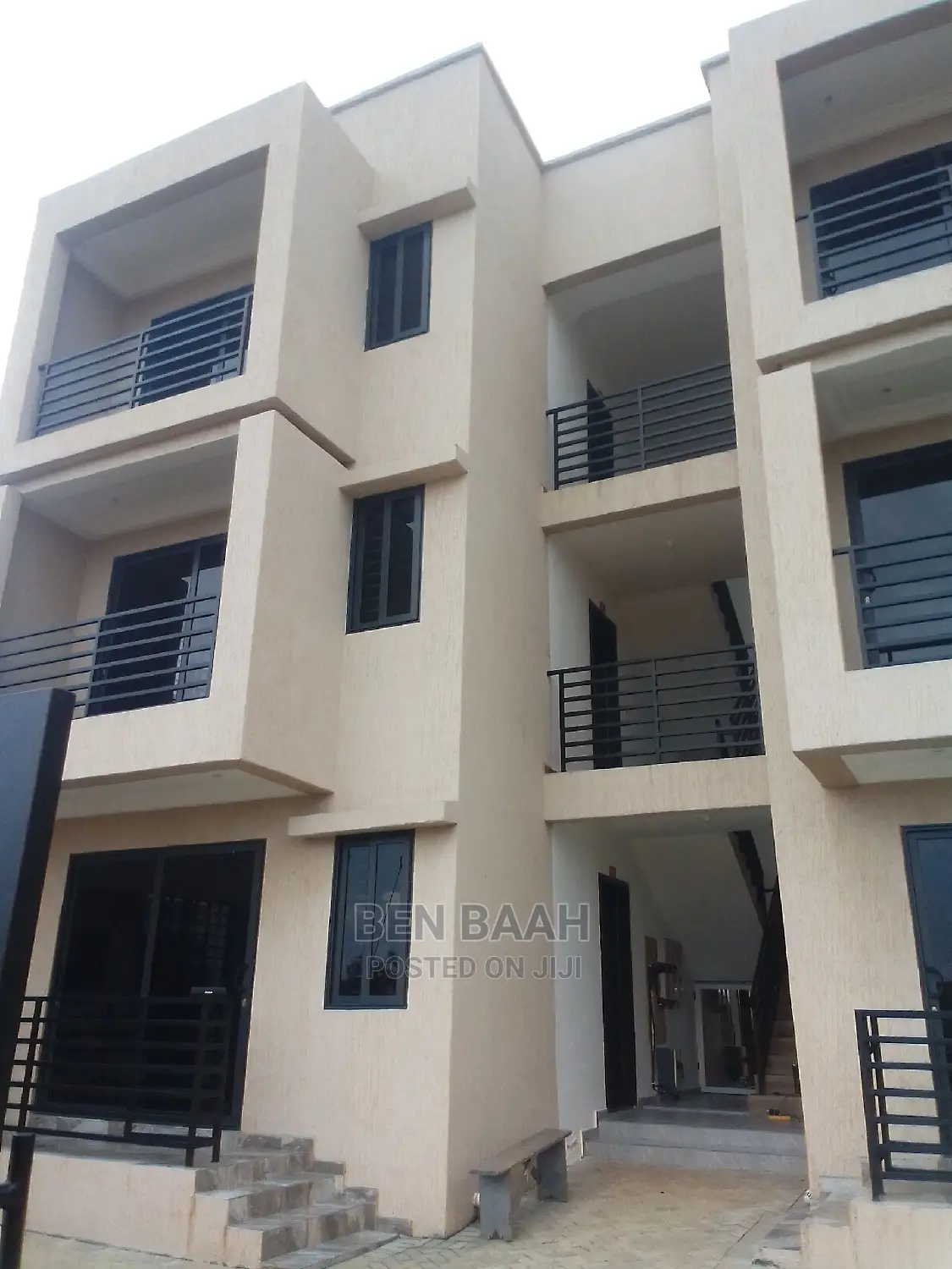 2bdrm Duplex in Ben Properties, Dome for rent