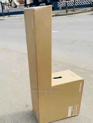 Latest Samsung Basic Black hw-B650 Sound Bar System 