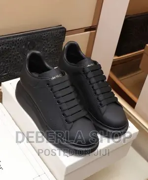 Alexander McQueen Sneakers