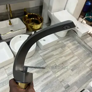 Arc Basin Mixer Tap