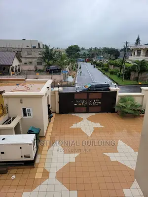 5bdrm House in Testimonial Building, East Legon for sale