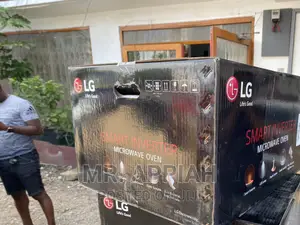 Sealed in Box LG MH6535GISW Smart Inverter Microwave Oven.