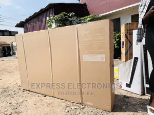 Samsung UHD Smart 75”Au7172 Glossy Black Slim Design