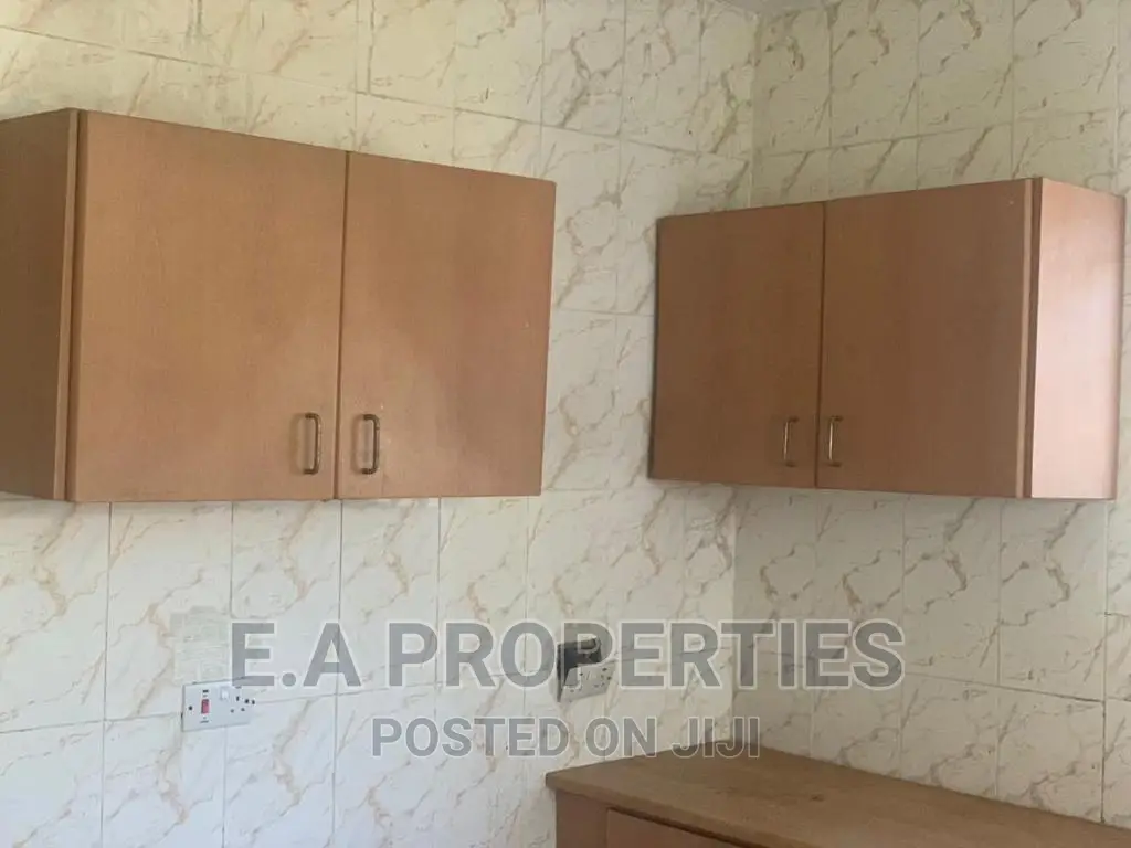 3bdrm House in E A Properties, Ghana Flag for rent