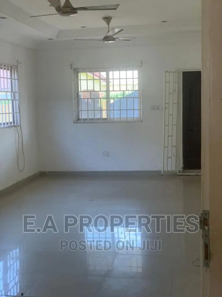 3bdrm House in E A Properties, Ghana Flag for rent