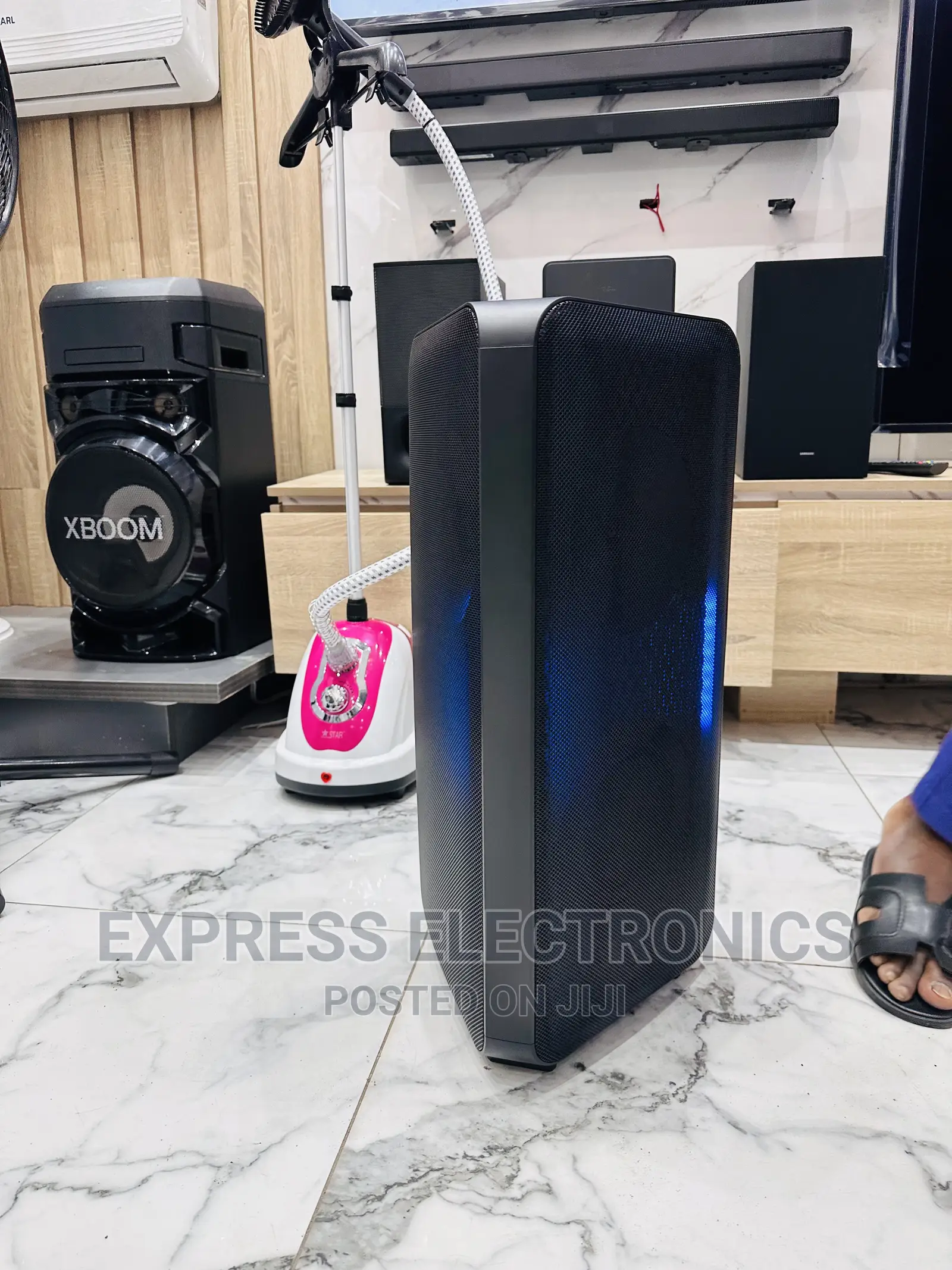 Connect,Listen and Enjoy  With Bluetooth Samsung Mx-St50b
