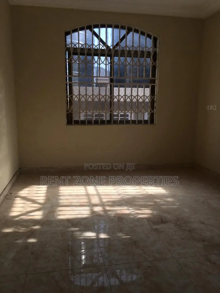 2bdrm Apartment in Ofankor for rent