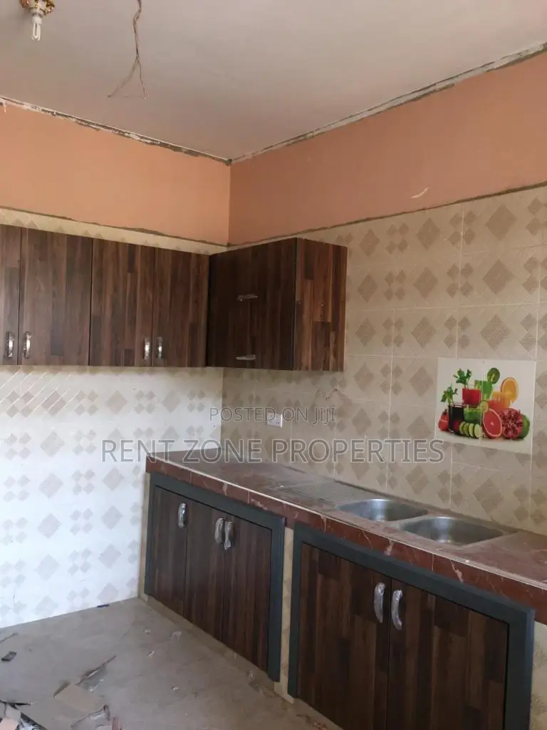 2bdrm Apartment in Ofankor for rent