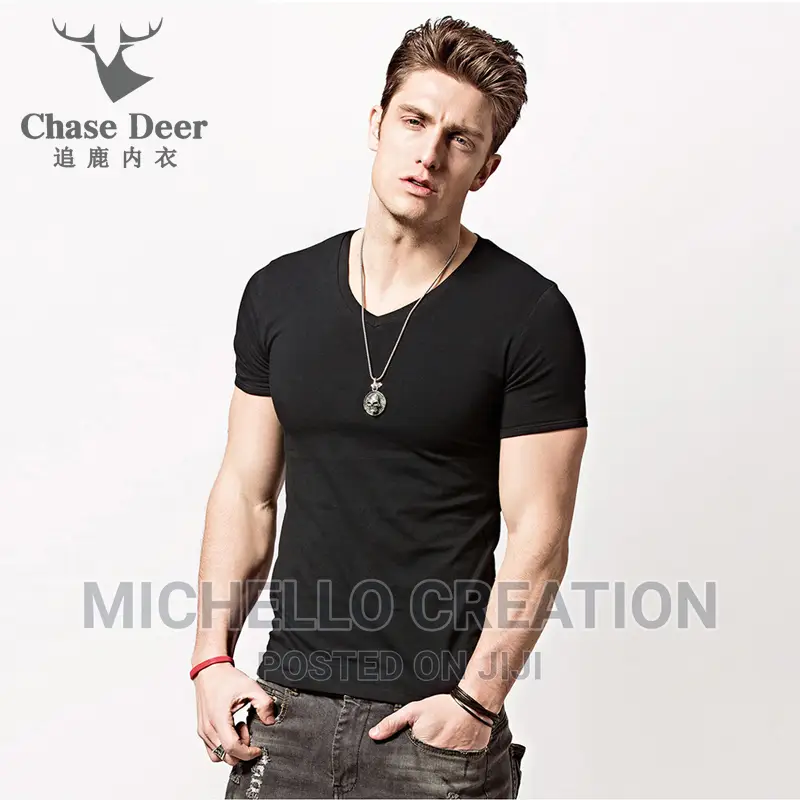 Chase Deer V Neck T-shirt Short Sleeve Long Sleeves