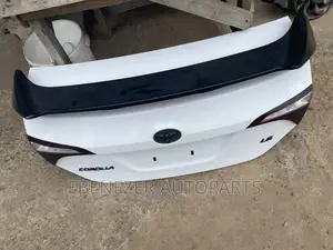 Toyota Corolla 2014 - 2018 Boot