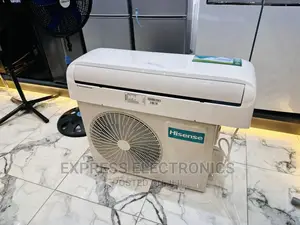 Flawless Look  White R410 Gas 2.0hp Hisense