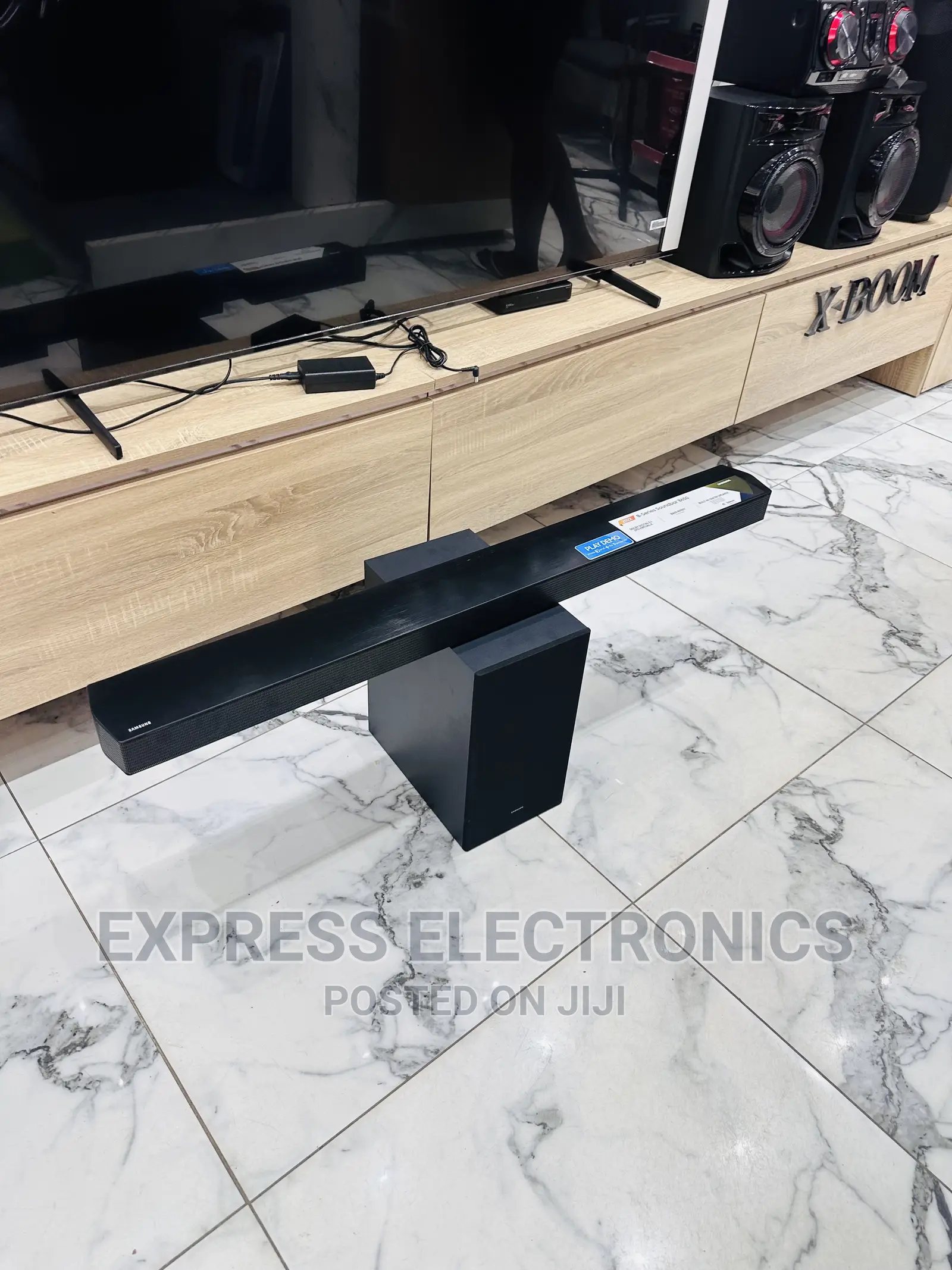 Greater Sound Quality Samsung A450 Soundbar With Woofer