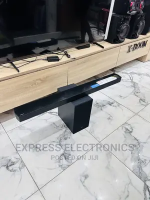 Greater Sound Quality Samsung A450 Soundbar With Woofer