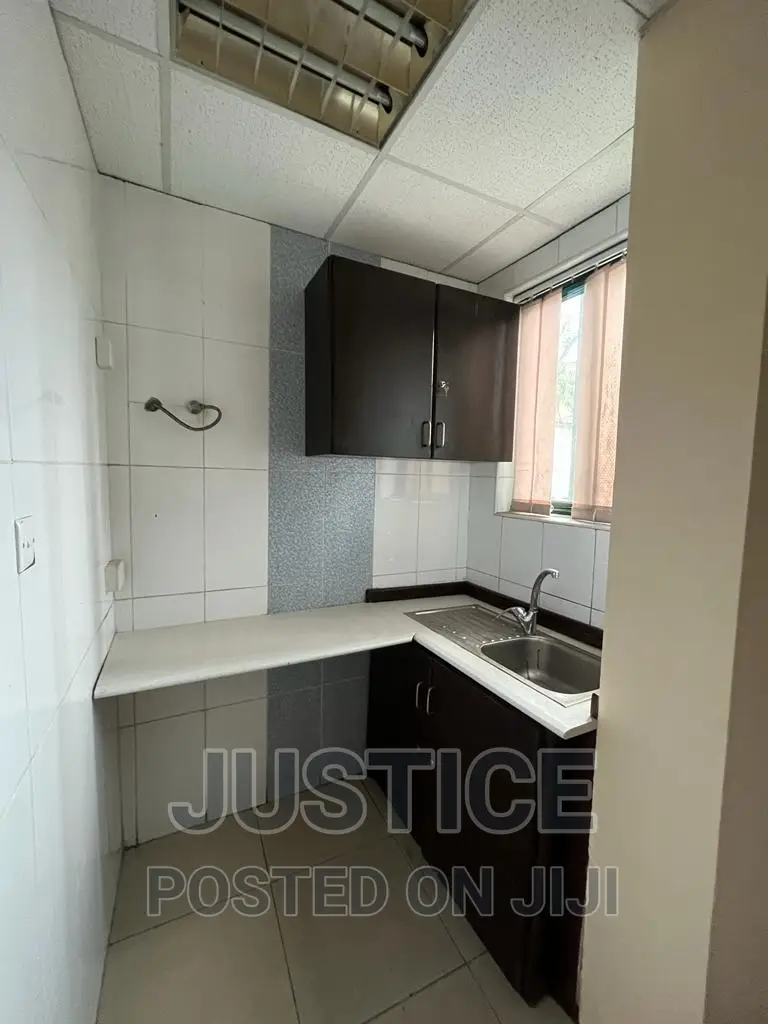 400 SQM Office Space for Rent Airport Residential Area