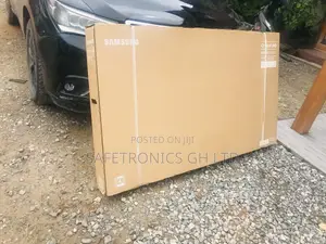 Elegant Samsung 65 Inches Glossy LED BU80 Smart UHD Tv