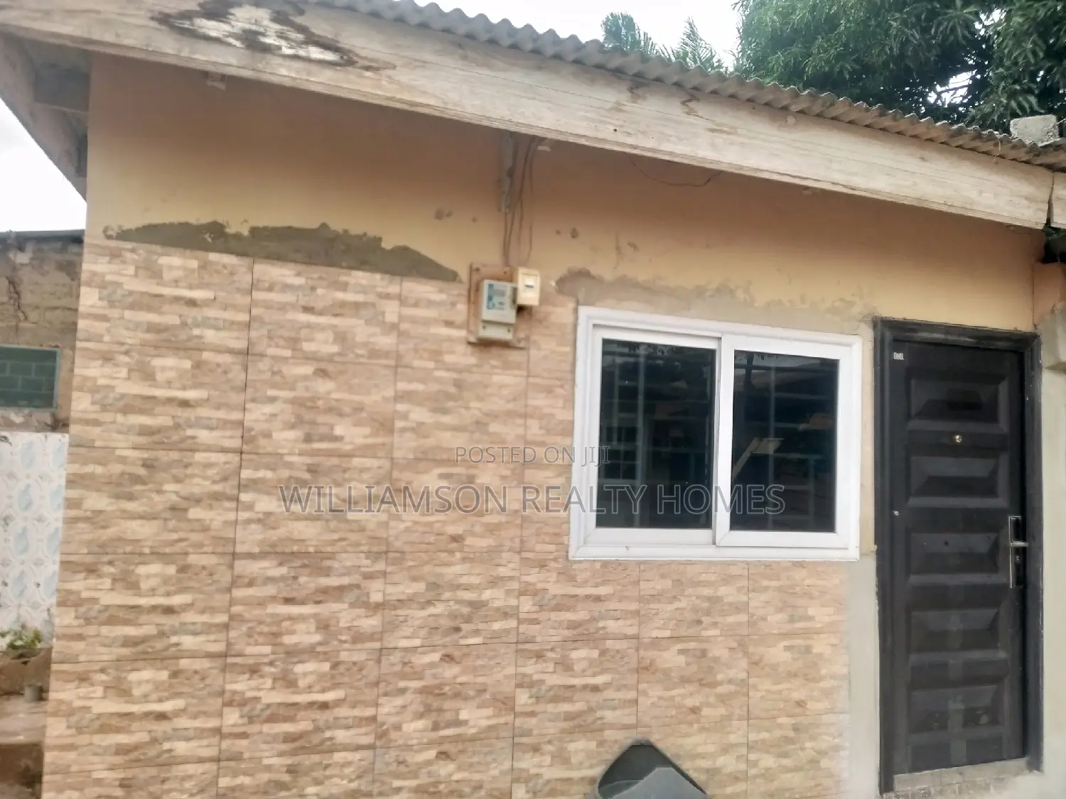 1bdrm Apartment in Community 18, Spintex for rent