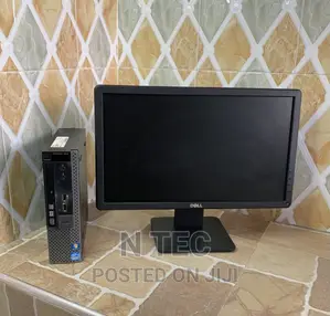 19 Inches Dell Monitor