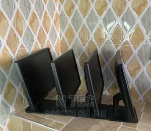 19 Inches Dell Monitor
