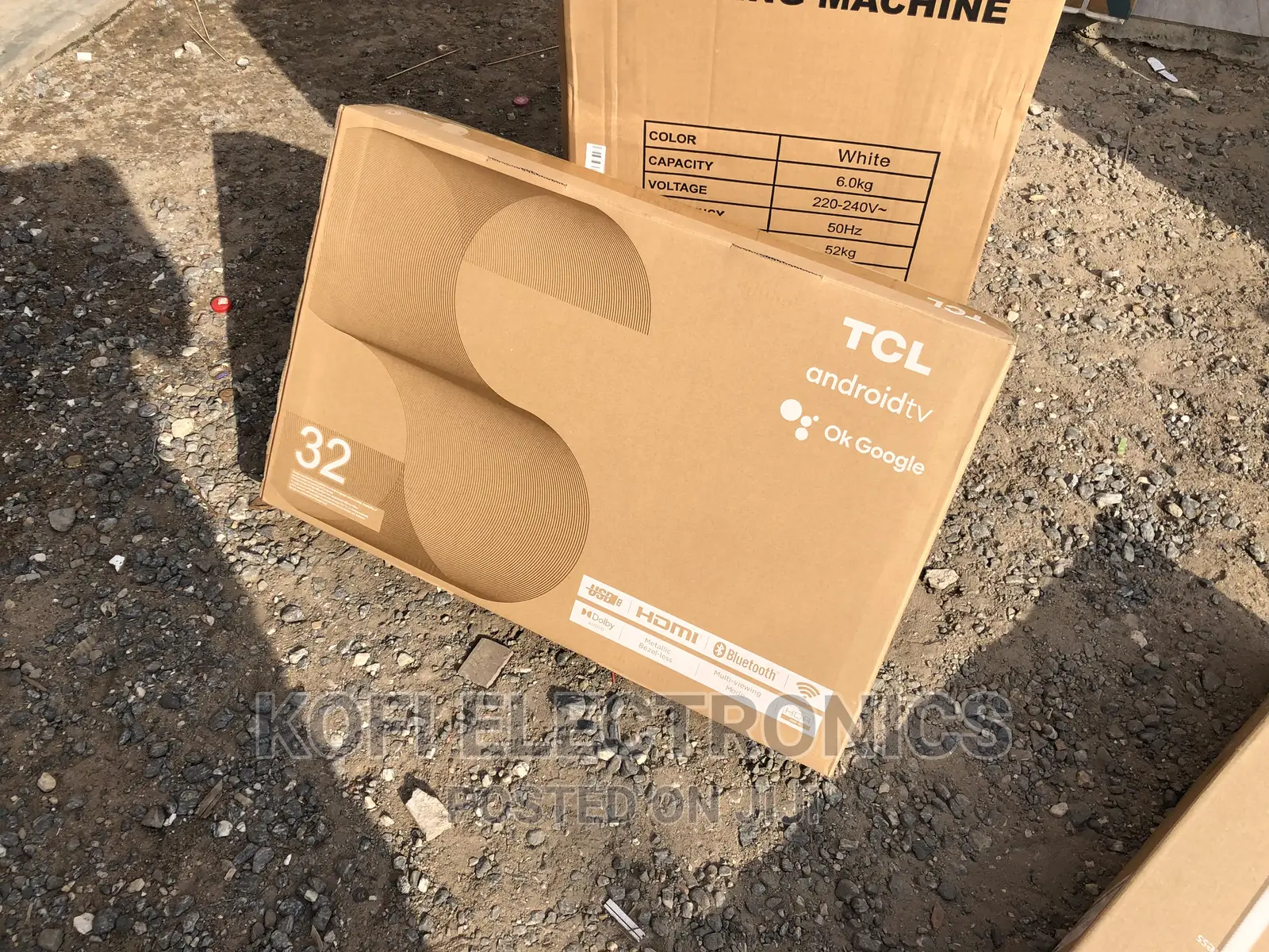 A Modern TCL Smart Android 32inch Digital Satellite Tv