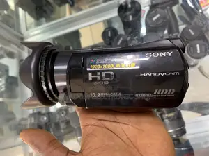 Sony HDR-SR12 120GB Hybrid HDD/Memory Stick High Definition