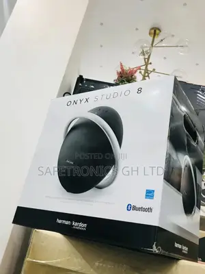 Onyx Studio8 Black Bluetooth Wireless Speaker