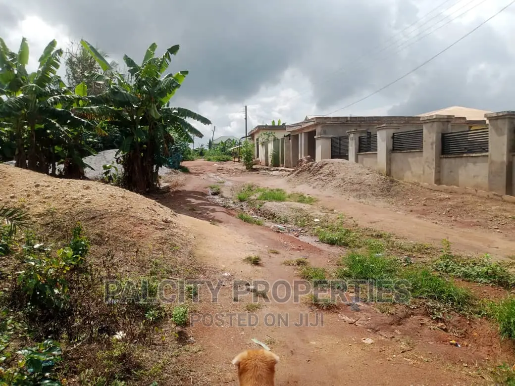 5bdrm House in Atonsu Sewua, Kumasi Metropolitan for sale