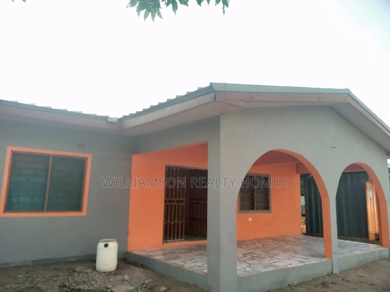 1bdrm Apartment in Hfc Estate Area, Spintex for rent