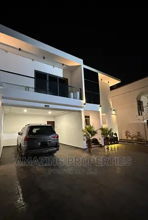 5bdrm House in East Legon for rent