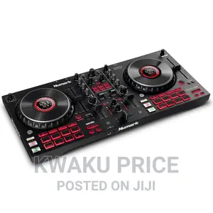 Numark Mixtrack Platinum Fx