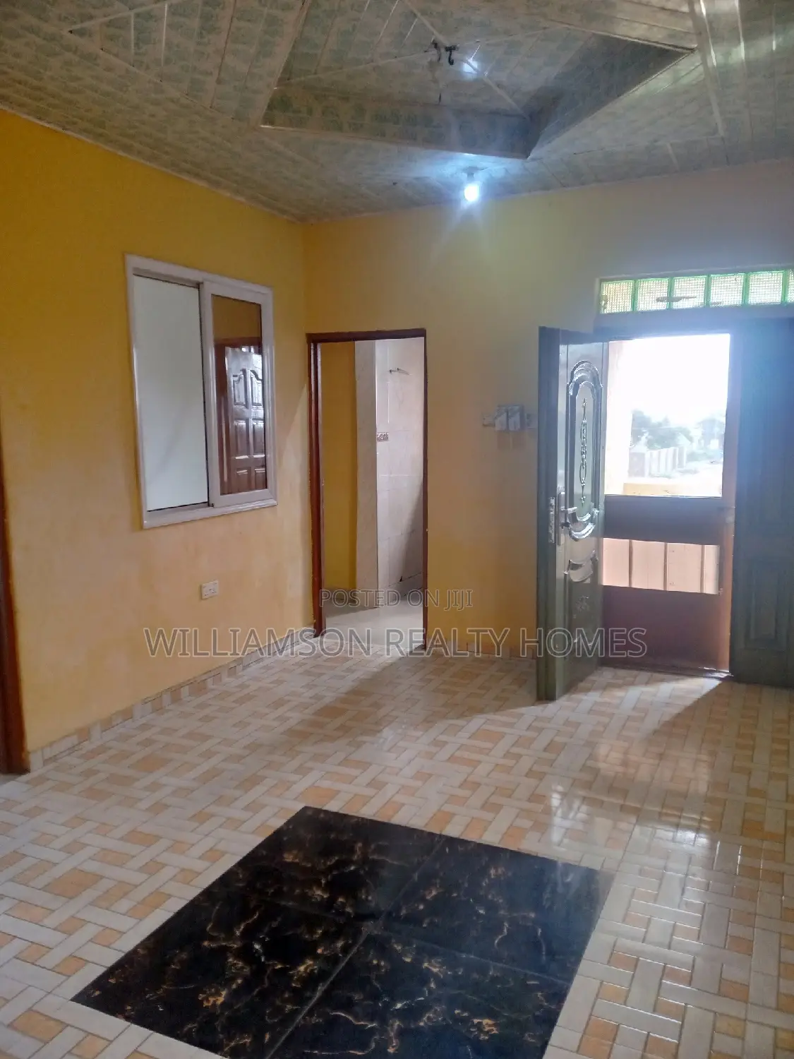 3bdrm Apartment in Community 18 Area, Spintex for rent