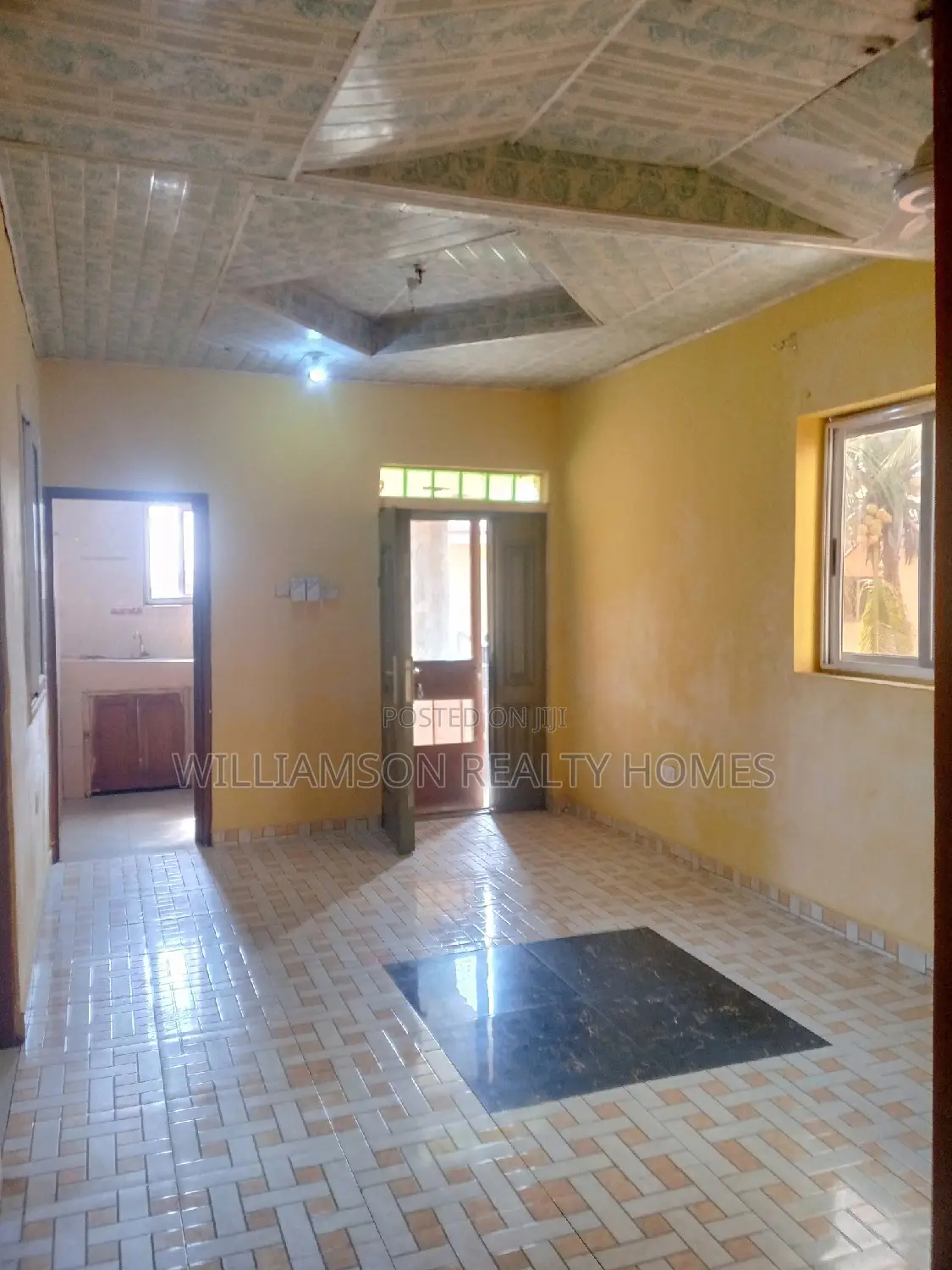 3bdrm Apartment in Community 18 Area, Spintex for rent