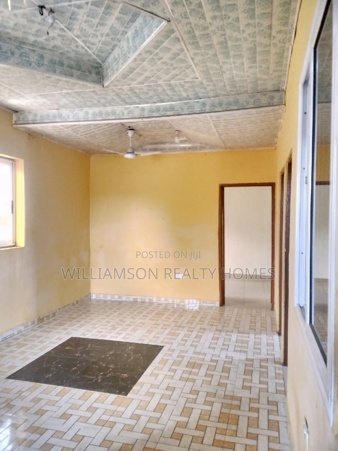 3bdrm Apartment in Community 18 Area, Spintex for rent