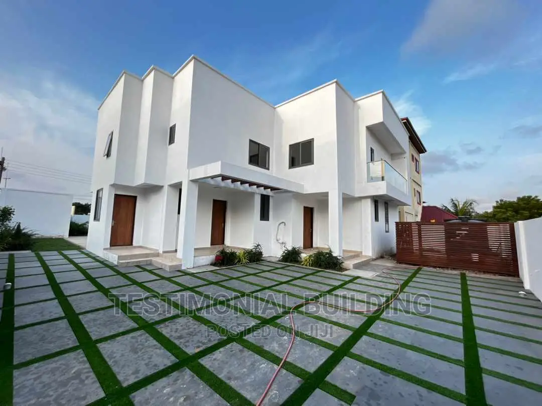 4bdrm House in Testimonial Building, East Legon for sale